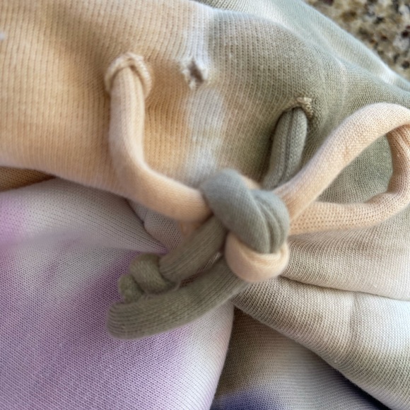 NWOT Wildfox Jude Wispy tie Dye Sweatpants Small - Picture 6 of 6